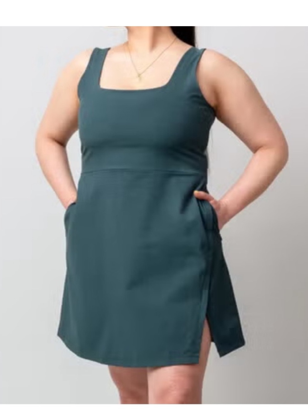 Alder “Get Dirty Dress 2.0” in dark green. Size 5X